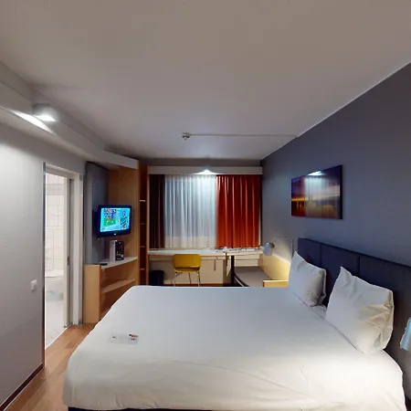 Ibis Airport 3* Köln