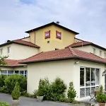Hotel Ibis Airport Colonia