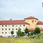 Ibis Airport Colonia