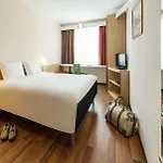 Ibis Airport Hotel 3*