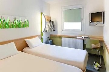 Ibis Airport 호텔 3*