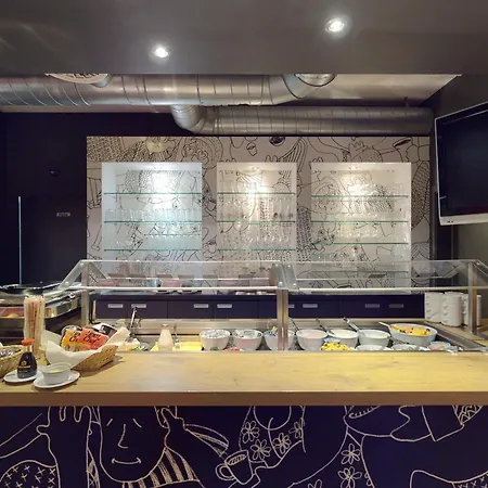 科隆机场宜必思酒店 科隆