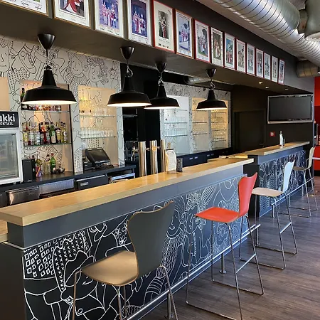 科隆机场宜必思酒店 酒店 科隆