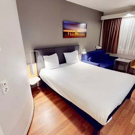 Hotel Ibis Airport