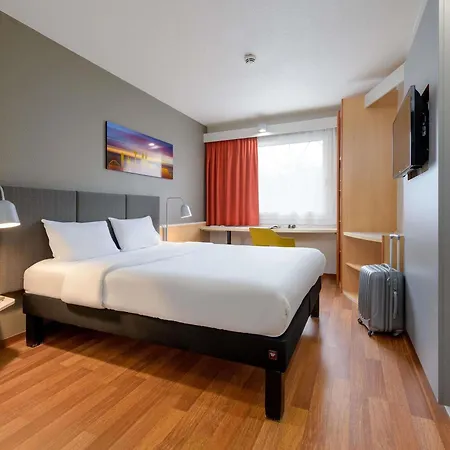 Hotel Ibis Airport Cologne