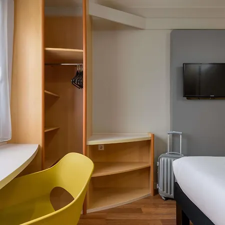 Ibis Airport 3* Cologne