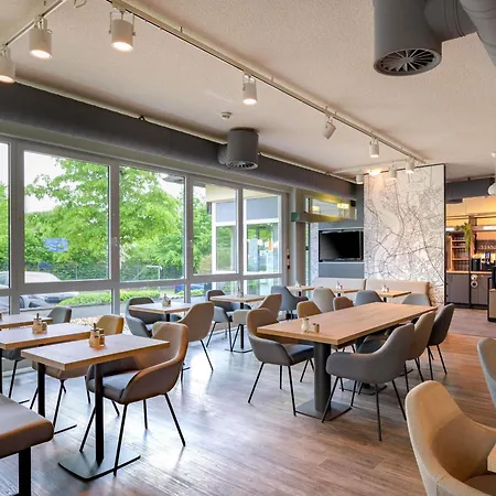 Ibis Airport Hotel 3*