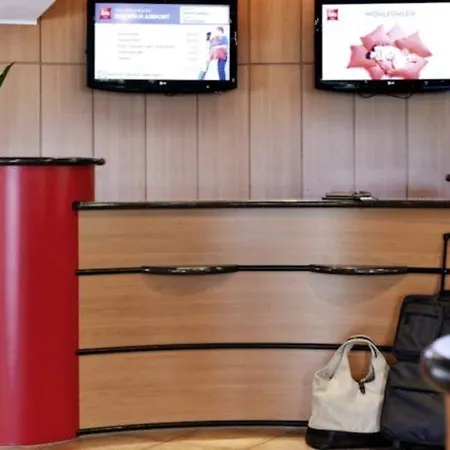 科隆机场宜必思酒店 科隆