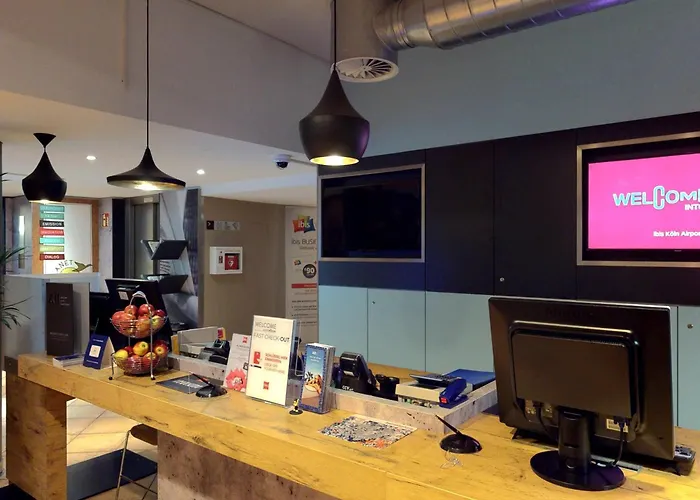 Ibis Airport Szálloda 3*