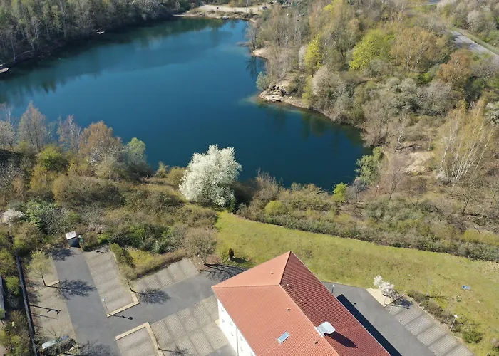 Ibis Airport מלון 3*