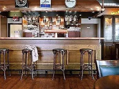 イビス エアポート 3*